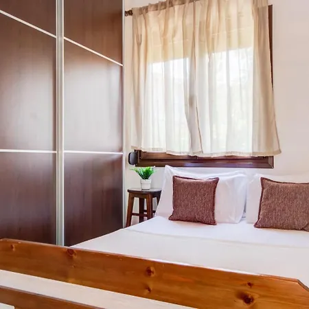 Nomadic By Rentalspro - Halkidiki Apartment Pefkochori